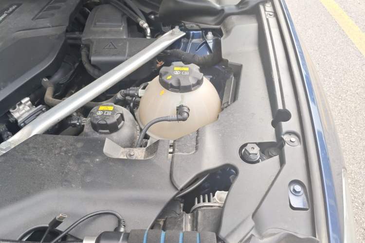 Used BMW X3 2020 xDrive28i M Sport Package Engine Bay Left