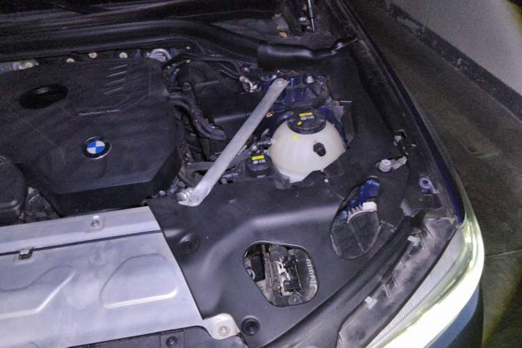 Used BMW X3 2020 xDrive28i M Sport Package Engine Bay Left