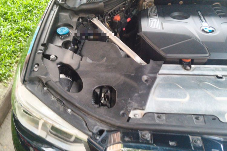Used BMW X3 2020 xDrive28i M Sport Package Engine Bay Right