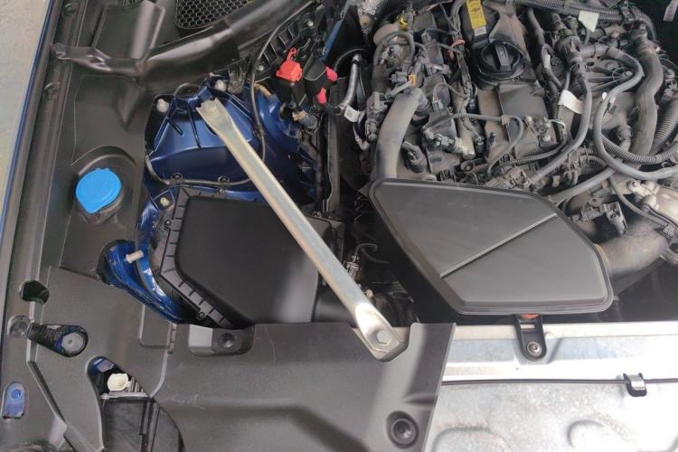 Used BMW X3 2020 xDrive28i Luxury Package Engine Bay Right