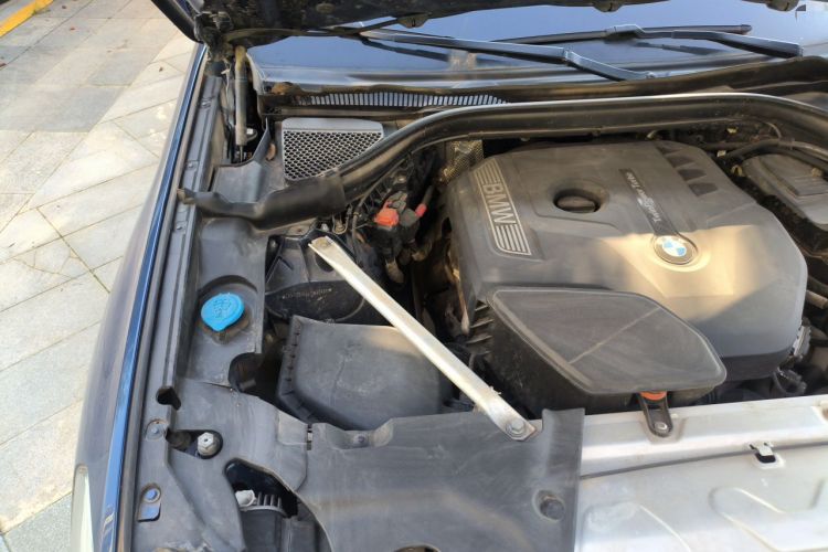 Used BMW X3 2020 xDrive28i Luxury Package Engine Bay Right