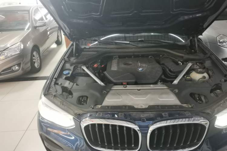 Used BMW X3 2020 xDrive25i M Sport Package Engine Bay Right