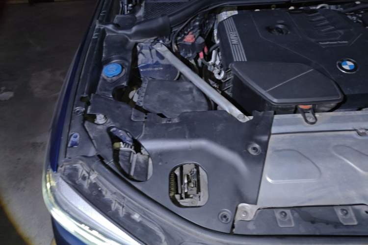 Used BMW X3 2020 xDrive28i M Sport Package Engine Bay Right