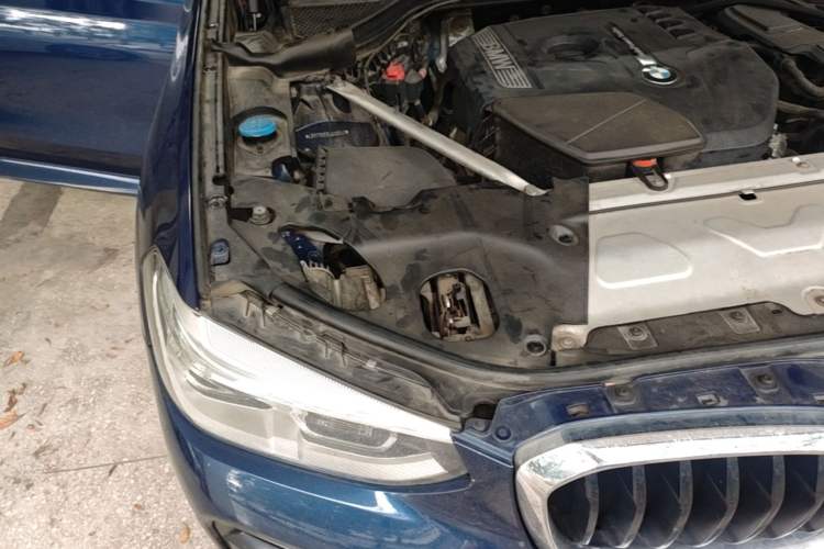 Used BMW X3 2020 xDrive28i M Sport Package Engine Bay Right