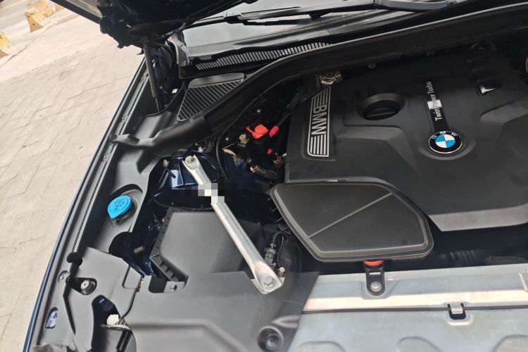 Used BMW X3 2020 xDrive25i Luxury Package Engine Bay Right