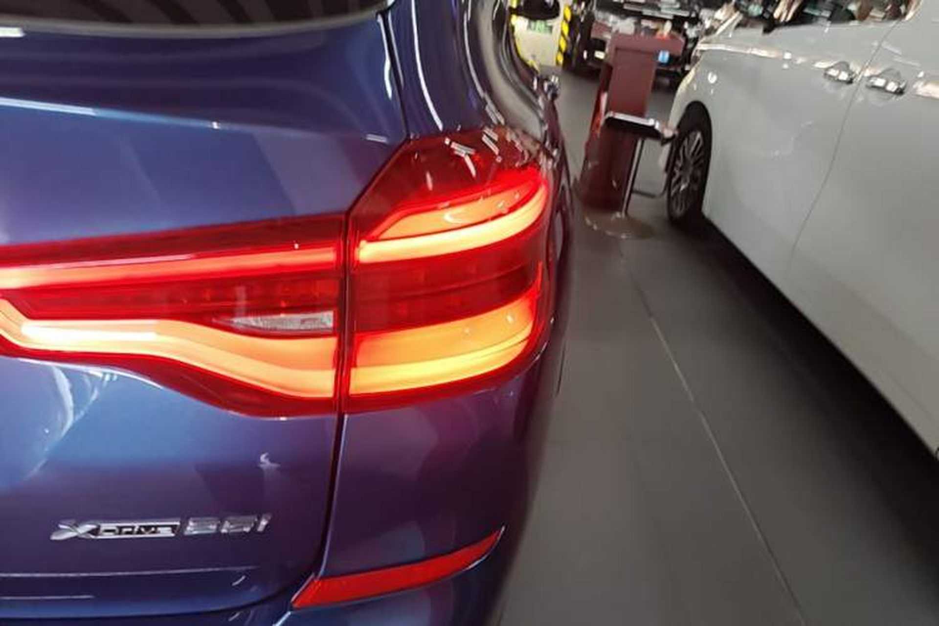 Used BMW X3 2020 xDrive25i M Sport Package Exterior 2