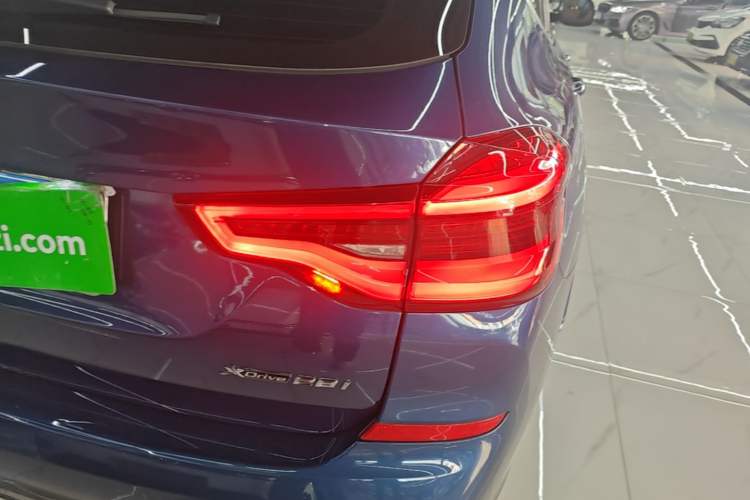 Used BMW X3 2020 xDrive28i M Sport Package Exterior 3