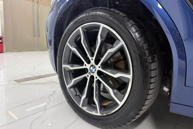 Used BMW X3 2020 xDrive30i Luxury Model with M Sport Package Exterior 3
