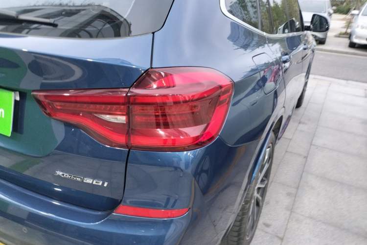 Used BMW X3 2020 xDrive30i Luxury Model with M Sport Package Exterior 3