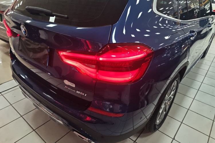 Used BMW X3 2020 xDrive25i Luxury Package Exterior 3