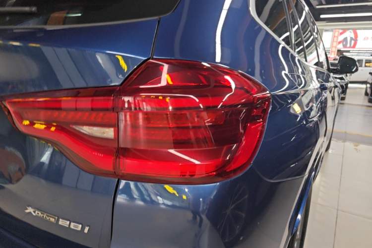 Used BMW X3 2020 xDrive28i M Sport Package Exterior 3