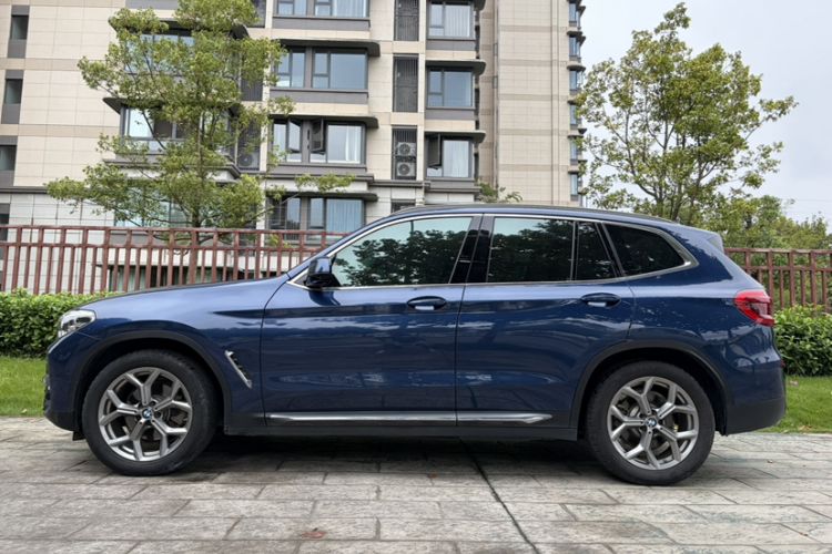 Used BMW X3 2020 xDrive28i Luxury Package Exterior 4