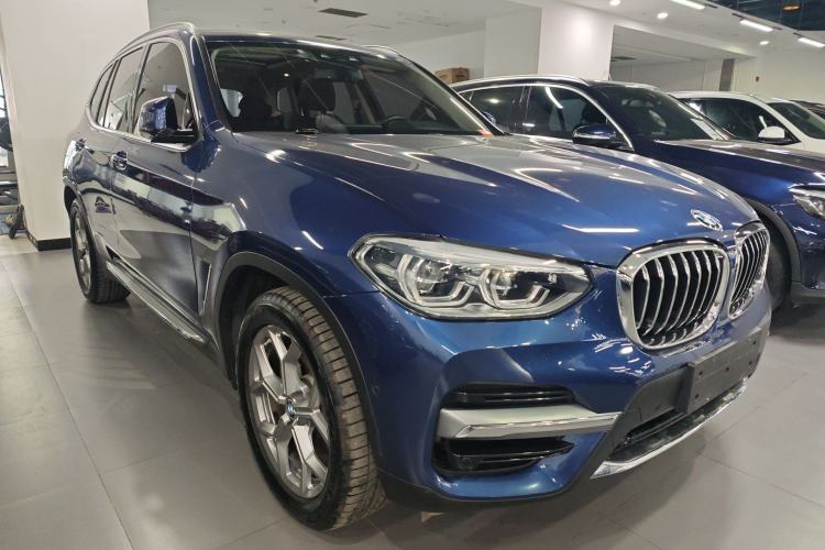 Used BMW X3 2020 xDrive28i Luxury Package Front Right 45 Deg