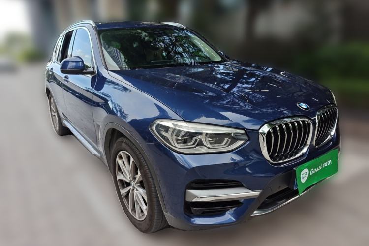 Used BMW X3 2020 xDrive25i Luxury Package Front Right 45 Deg