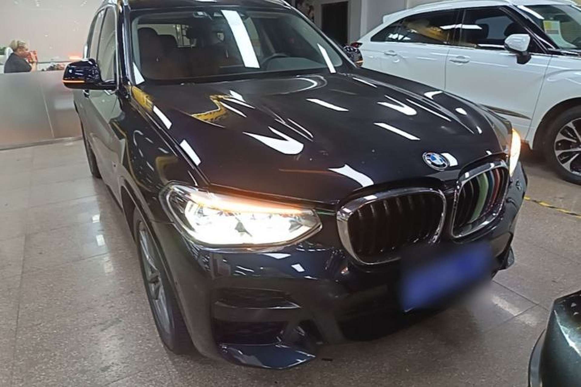 Used BMW X3 2020 xDrive28i M Sport Package Front Right 45 Deg