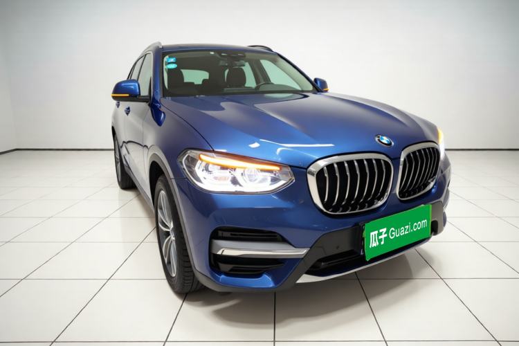 Used BMW X3 2020 xDrive25i Luxury Package Front Right 45 Deg