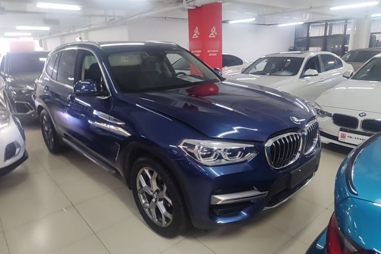 Used BMW X3 2020 xDrive28i Luxury Package Front Right 45 Deg