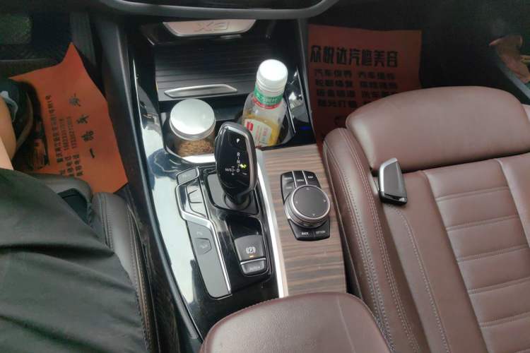 Used BMW X3 2020 xDrive28i Luxury Package Gear Lever