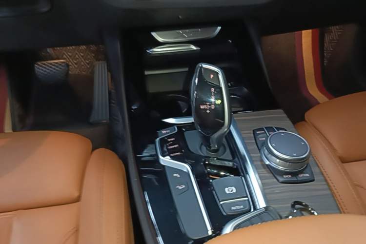 Used BMW X3 2020 xDrive28i M Sport Package Gear Lever