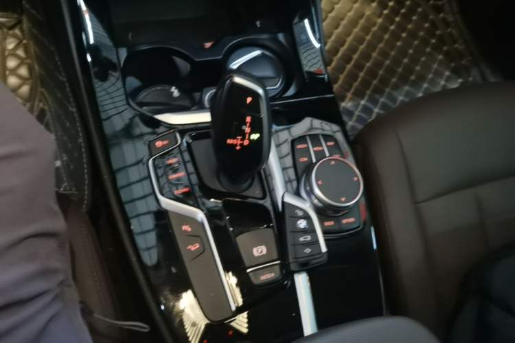 Used BMW X3 2020 xDrive25i M Sport Package Gear Lever
