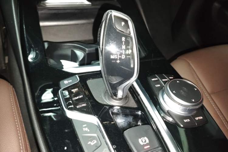 Used BMW X3 2020 xDrive25i Luxury Package Gear Lever