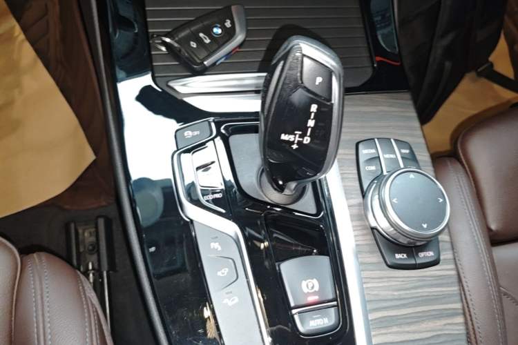 Used BMW X3 2020 xDrive28i M Sport Package Gear Lever
