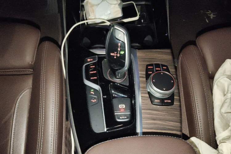 Used BMW X3 2020 xDrive28i M Sport Package Gear Lever