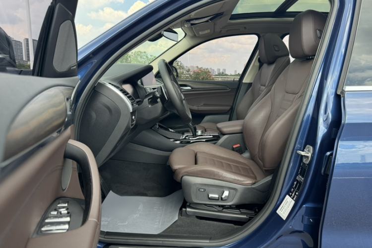 Used BMW X3 2020 xDrive28i M Sport Package Interior 12