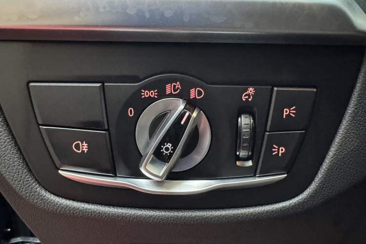 Used BMW X3 2020 xDrive28i M Sport Package Interior 2