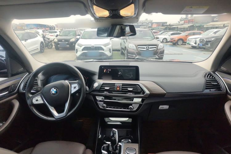Used BMW X3 2020 xDrive28i Luxury Package Interior 2