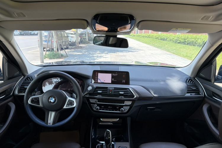 Used BMW X3 2020 xDrive28i M Sport Package Interior 2