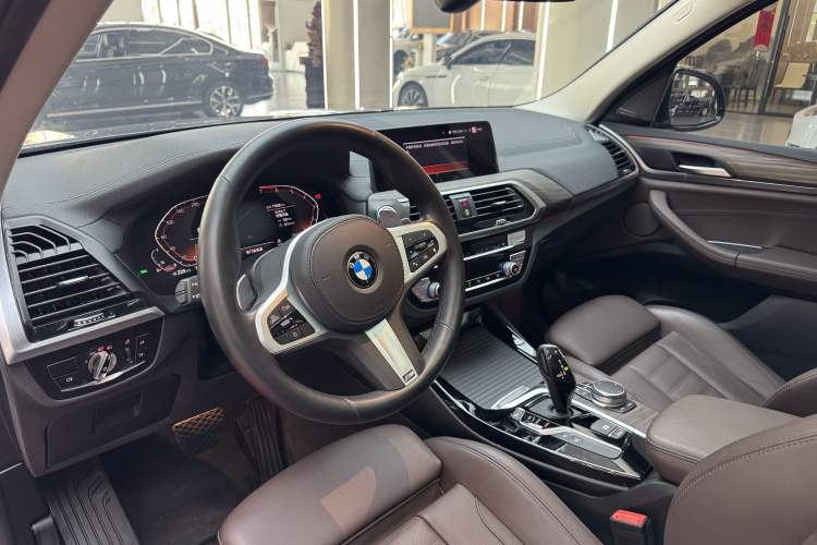 Used BMW X3 2020 xDrive28i M Sport Package Interior 4