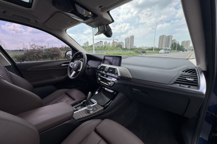 Used BMW X3 2020 xDrive28i M Sport Package Interior 6
