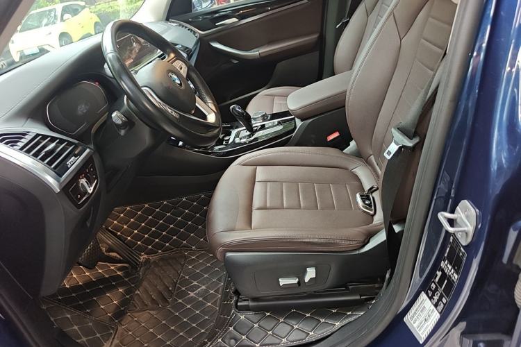 Used BMW X3 2020 xDrive25i Luxury Package Left Front Seat