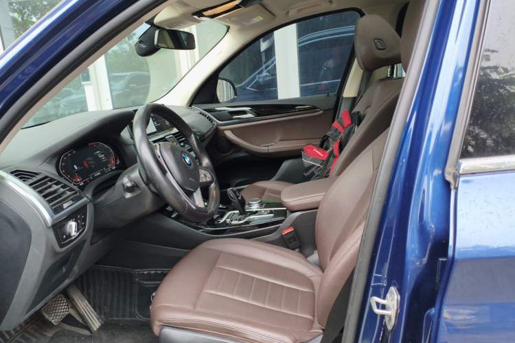 Used BMW X3 2020 xDrive25i Luxury Package Left Front Seat