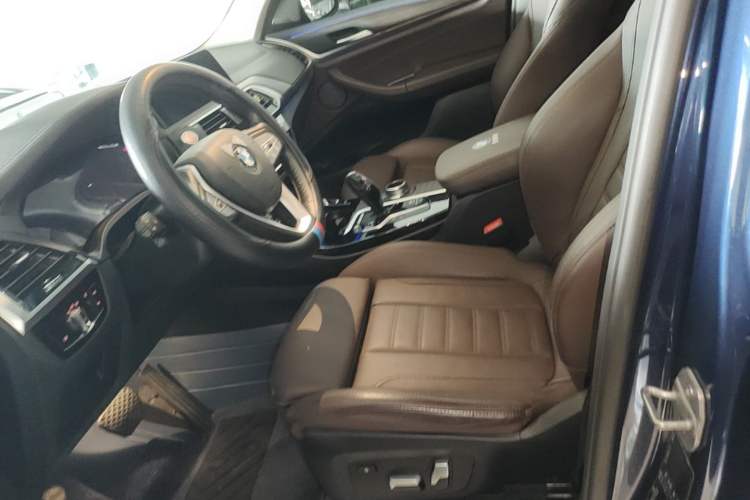 Used BMW X3 2020 xDrive28i Luxury Package Left Front Seat