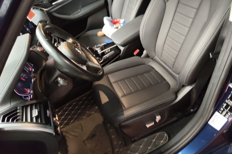 Used BMW X3 2020 xDrive25i M Sport Package Left Front Seat