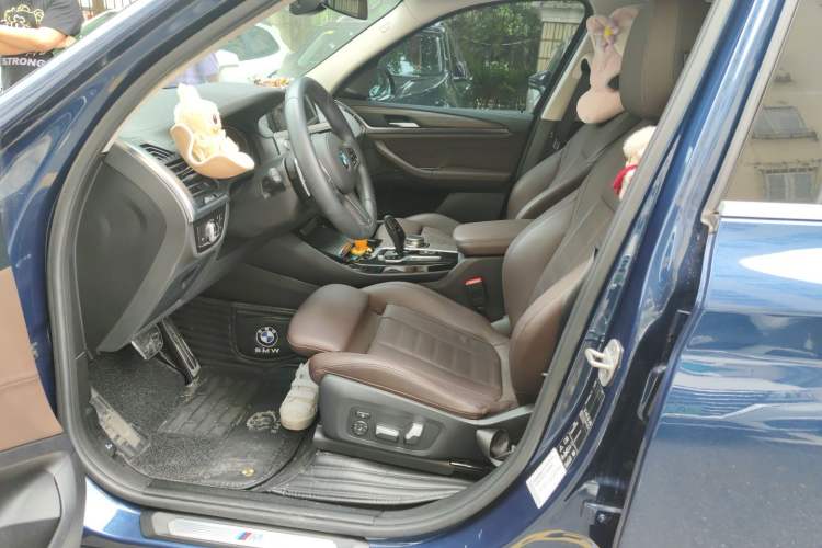 Used BMW X3 2020 xDrive28i M Sport Package Left Front Seat