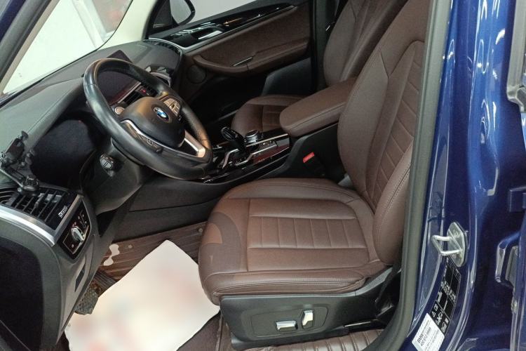 Used BMW X3 2020 xDrive25i Luxury Package Left Front Seat