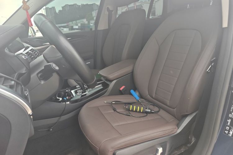 Used BMW X3 2020 xDrive25i M Sport Package Left Front Seat