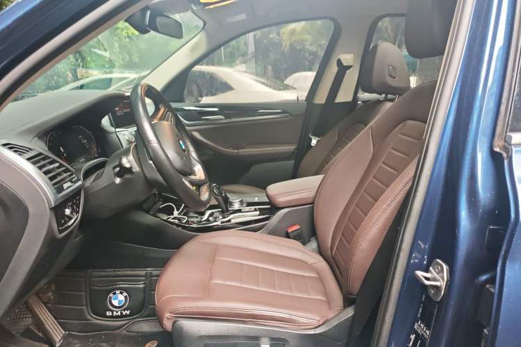 Used BMW X3 2020 xDrive25i Luxury Package Left Front Seat