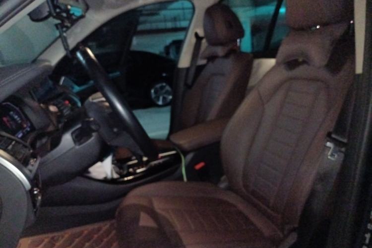 Used BMW X3 2020 xDrive25i Luxury Package Left Front Seat