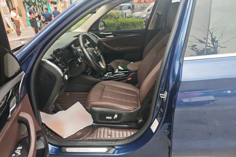 Used BMW X3 2020 xDrive25i Luxury Package Left Front Seat