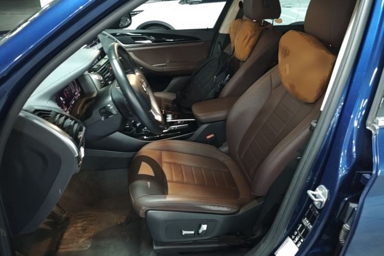 Used BMW X3 2020 xDrive25i Luxury Package Left Front Seat