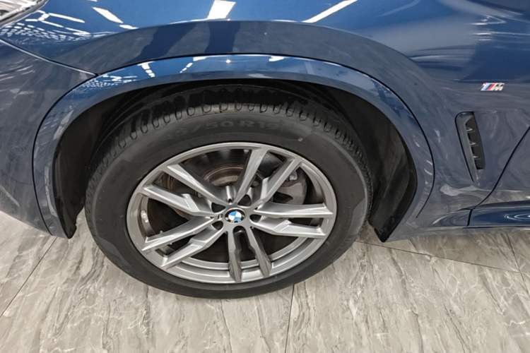 Used BMW X3 2020 xDrive28i M Sport Package Left Front Wheel Hub