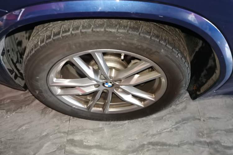 Used BMW X3 2020 xDrive28i M Sport Package Left Front Wheel Hub