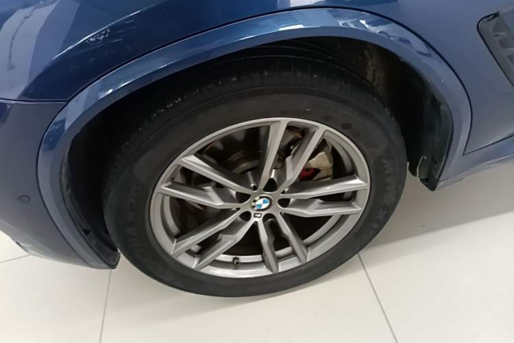 Used BMW X3 2020 xDrive28i M Sport Package Left Front Wheel Hub