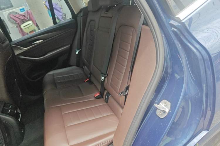 Used BMW X3 2020 xDrive28i M Sport Package Left Rear Seat