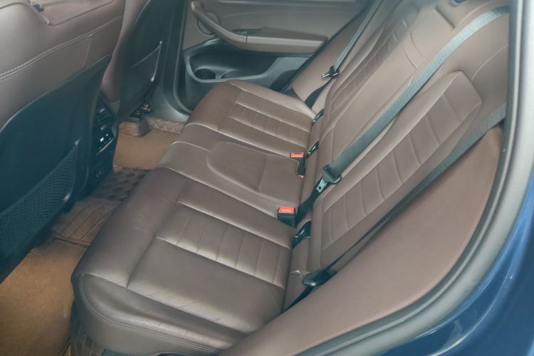 Used BMW X3 2020 xDrive30i Luxury Model with M Sport Package Left Rear Seat