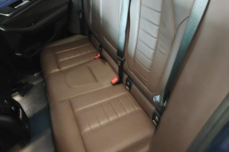 Used BMW X3 2020 xDrive28i Luxury Package Left Rear Seat